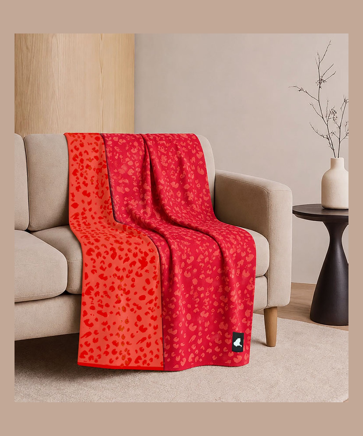 Horangi Tiger Blanket in cotton knit